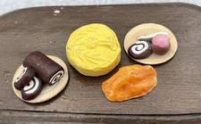 Antique Vintage Dolls House