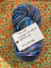 1 x FeltStudioUK Chunky Hand