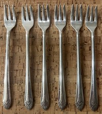 6 Vintage Rogers Bros A1