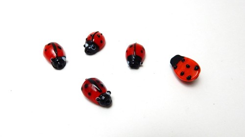 Resin charm beads ladybird - resin, x