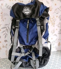 ADVENTURIDGE Hiking Back Pack