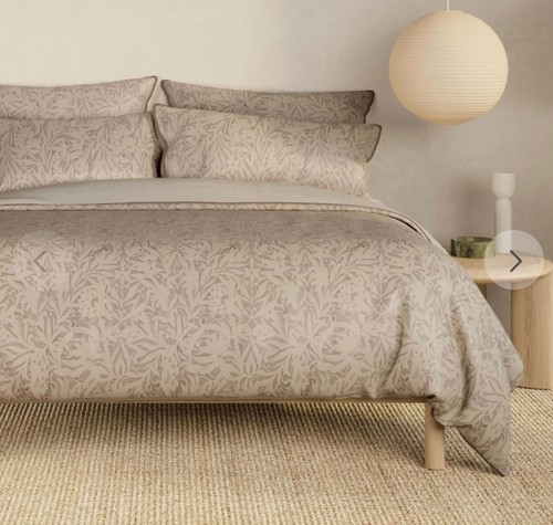 Sheridan queen size quilt - sheridan,