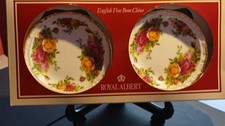 Vintage Royal Albert Old Country Roses Pair of Pin Trays Boxed Retired and Rare