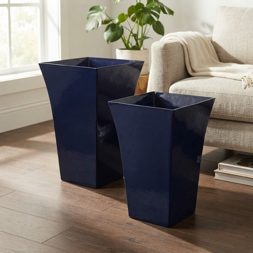 Contemporary milano planter - contemporary,