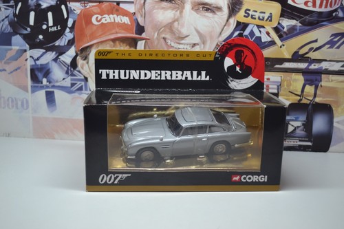 Corgi 007 directors cut - cut,