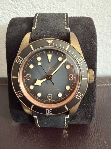 Tudor black bay - tudor, bronze