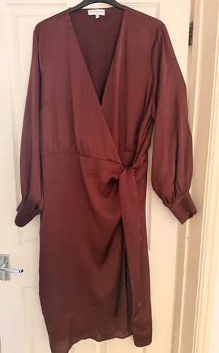 Never fully dressed brown - never, dressed.