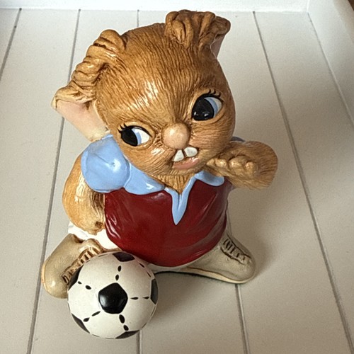 Pendelfin striker burnley - striker,