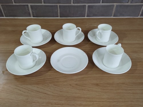 Collectable beautiful coalport - collectable,