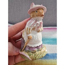 Old mrs eyebright - mrs.,