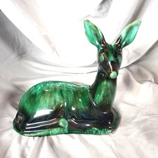 Vintage Canadian Blue Mountain Pottery Doe Deer