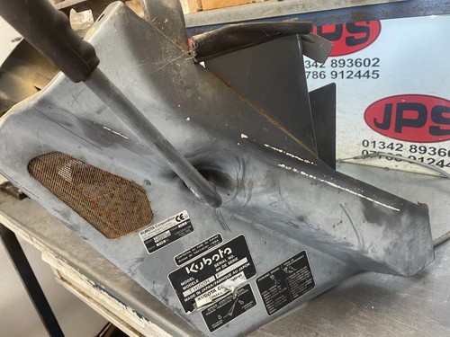 Lower dash panel - pto, lever