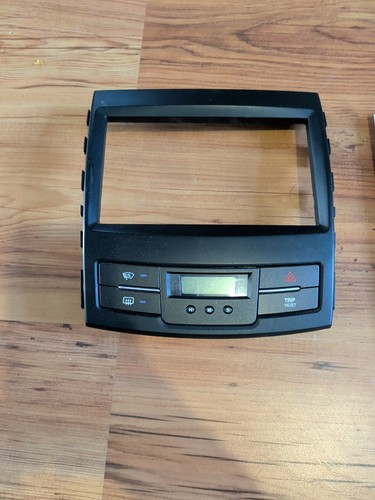 Ssangyong korando radio head - radio,