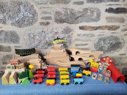 Big jigs wooden train - big,