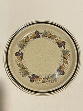 ROYAL DOULTON HARVEST GARLAND