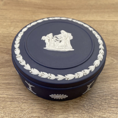 Vintage wedgwood jasperware - vintage,