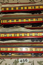 Vintage Trix Twin Railway TTR Lot of 4x BR Custard  /  Cream Carriages