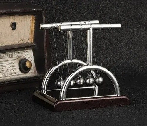 Newton cradle steel ball - newton's,