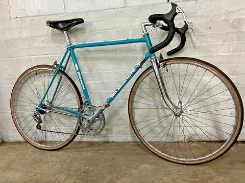 Bianchi vintage road bike - bike, 57cm