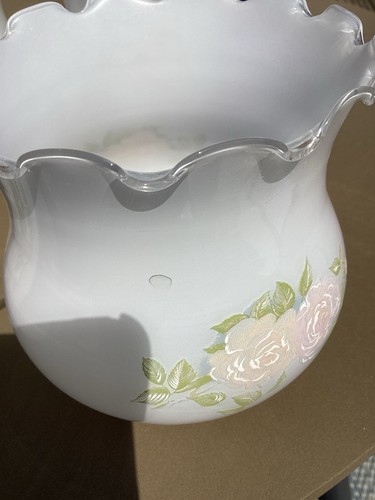 Vintage milk glass - , lamp