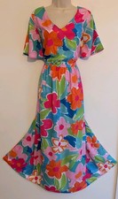 YOURS SIZE 22 24 Beautiful