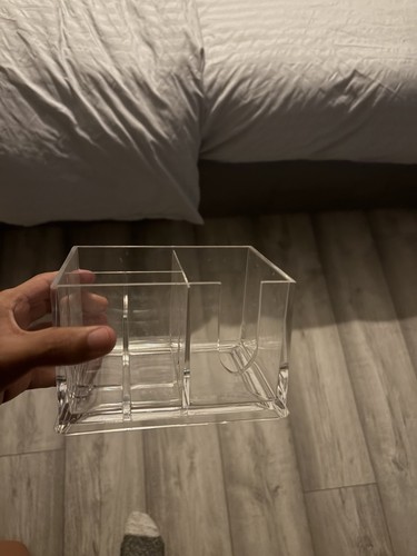 Clear makeup organiser used - clear,