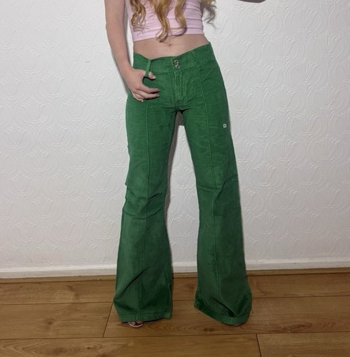 Y2k green corduroy flare - green,