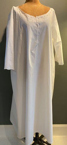 Victorian white cotton hand - white,