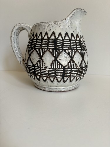Large tribal terracotta jug - tribal,