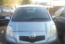 Toyota Yaris Zinc 08 sliver(grey) 1.3 petrol manual 2sz 5dr breaking/ engine
