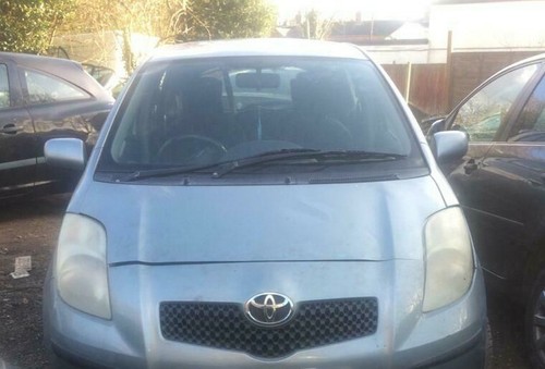 Toyota yaris zinc - toyota,