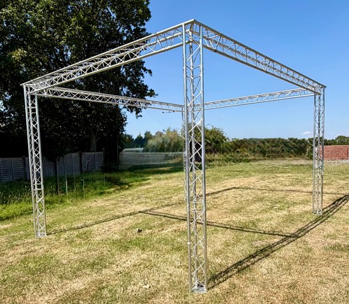 Aluminium event lighting stage - lighting,