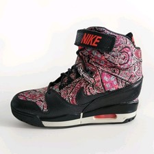 NIKE AIR REVOLUTION SKY HI