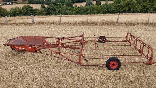 Browns hay bale - browns,