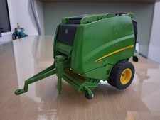 SIKU 2465 1:32 SCALE JOHN