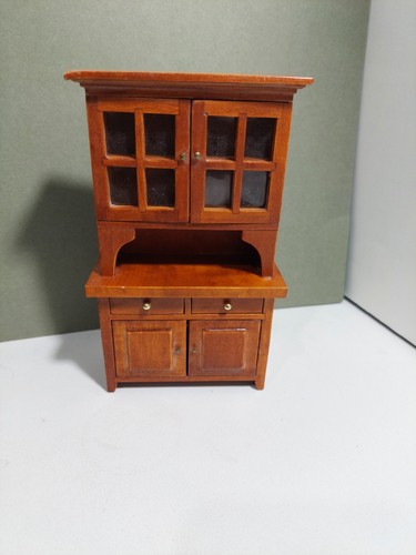 Dolls house 12th - house, scale