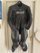 arlen ness leathers used