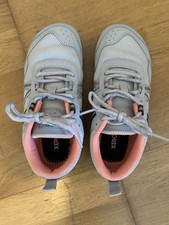 Zero Barefoot Trainers Size 4