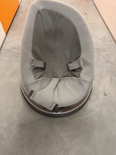 Nuna Leaf Swing Chair Grey Excellent Condition