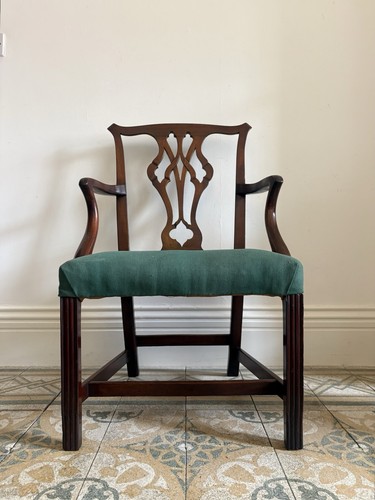 George 111 chippendale - a,
