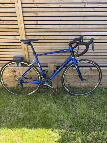 Giant defy road - 2, l