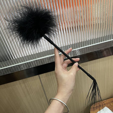 Flirting feather tickler - tickler, black