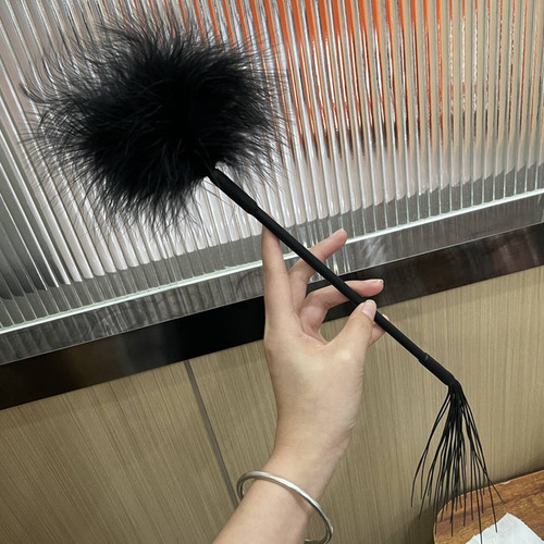 Flirting feather tickler - feather,