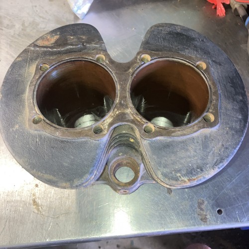 Triumph barrels e3332 - barrels, possibly