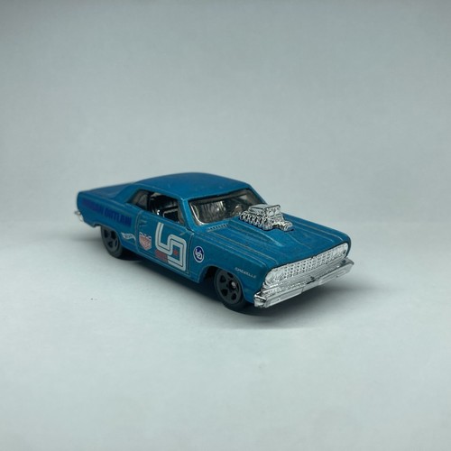 Hot wheels 64 chevy - ‘64,
