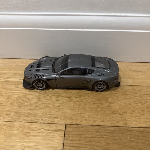 Autoart aston martin dbr9 - aston,