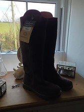 Cabotswood Boots Size 5