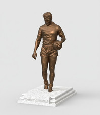 Tommy Gemmell Statue –