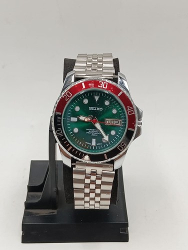 Seiko vintage watch staineless