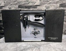 Le Creuset Cork Screw Lever